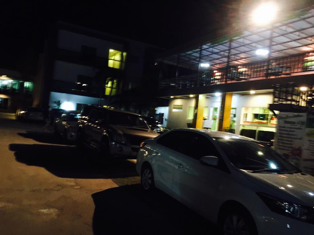 Por-Ho Boutique Hotel Nakhon Ratchasima Exterior photo