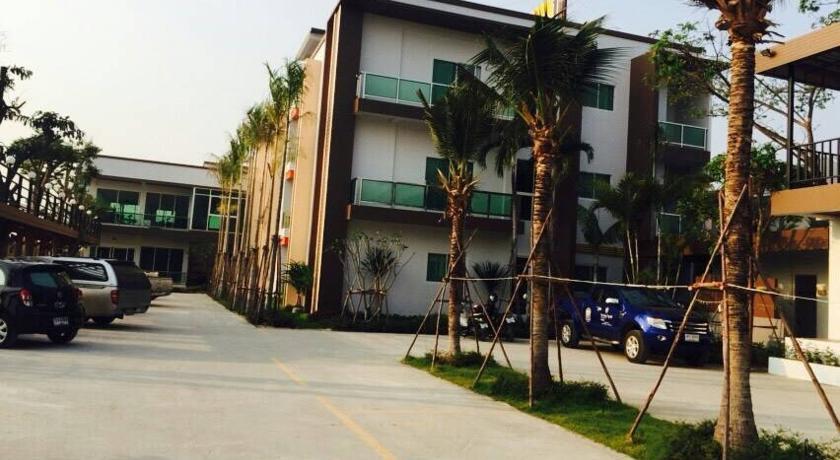 Por-Ho Boutique Hotel Nakhon Ratchasima Exterior photo