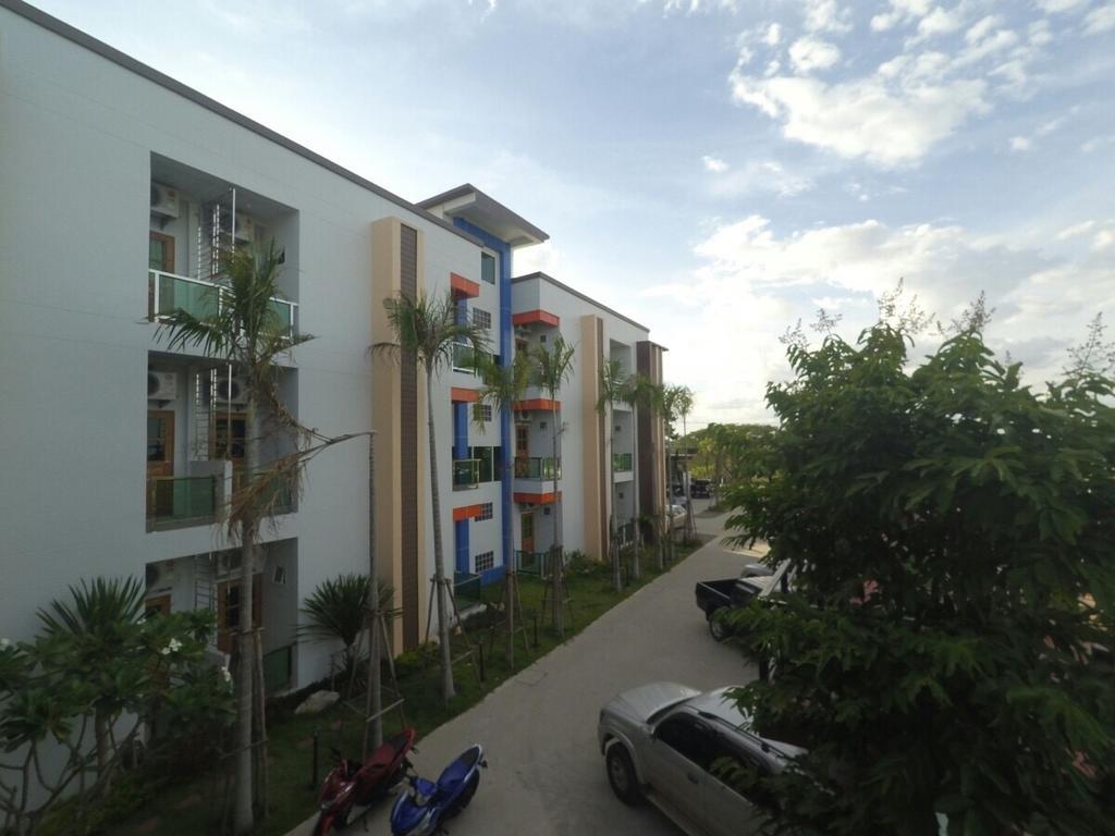 Por-Ho Boutique Hotel Nakhon Ratchasima Exterior photo